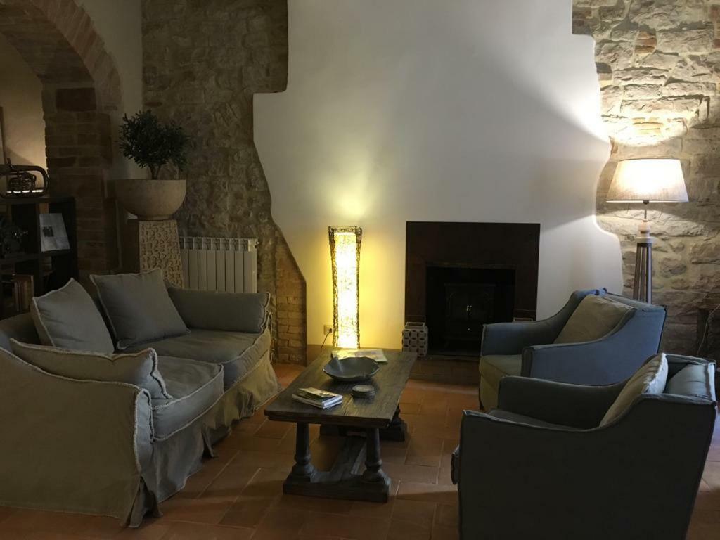 Apartamento Il Rifugio Dell' Artista Todi Exterior foto