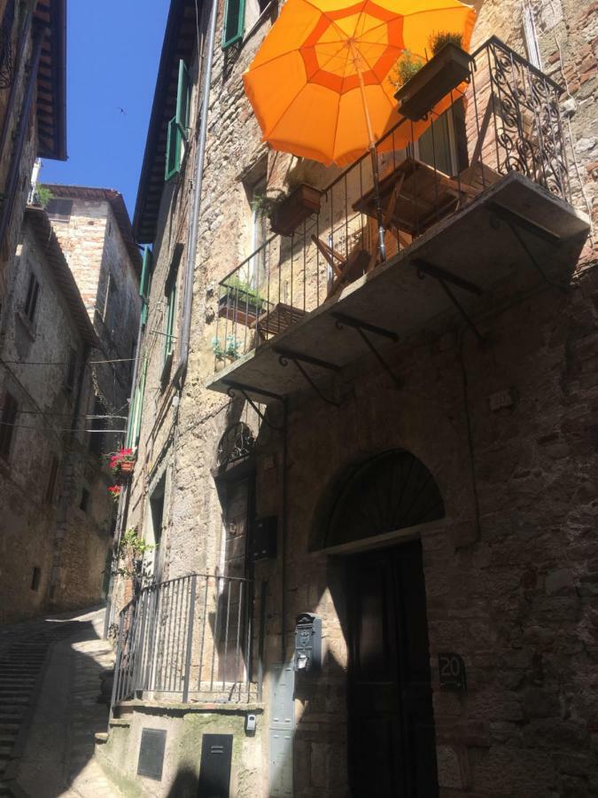 Apartamento Il Rifugio Dell' Artista Todi Exterior foto